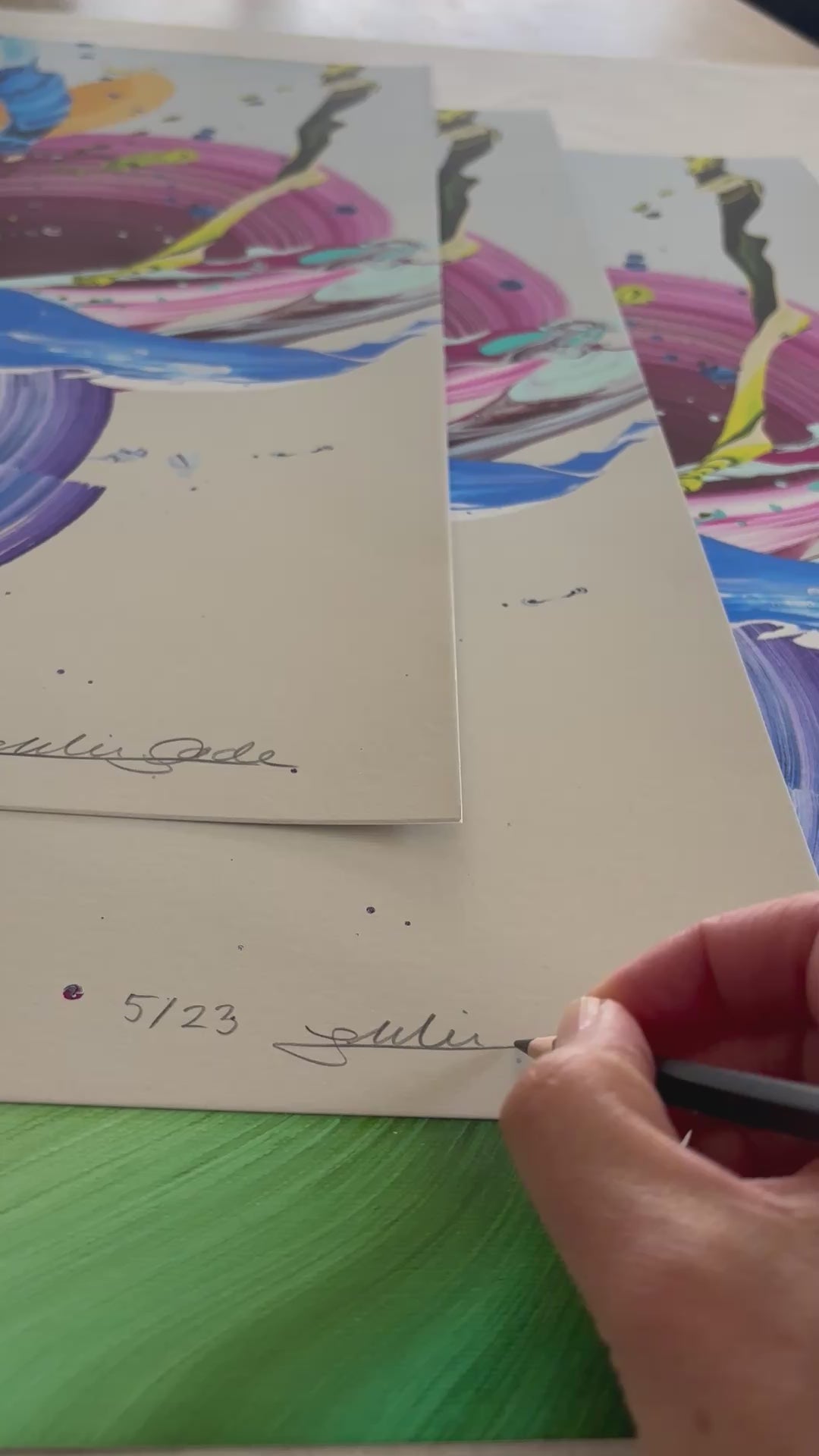 Let it Bee 6 | Papirprint